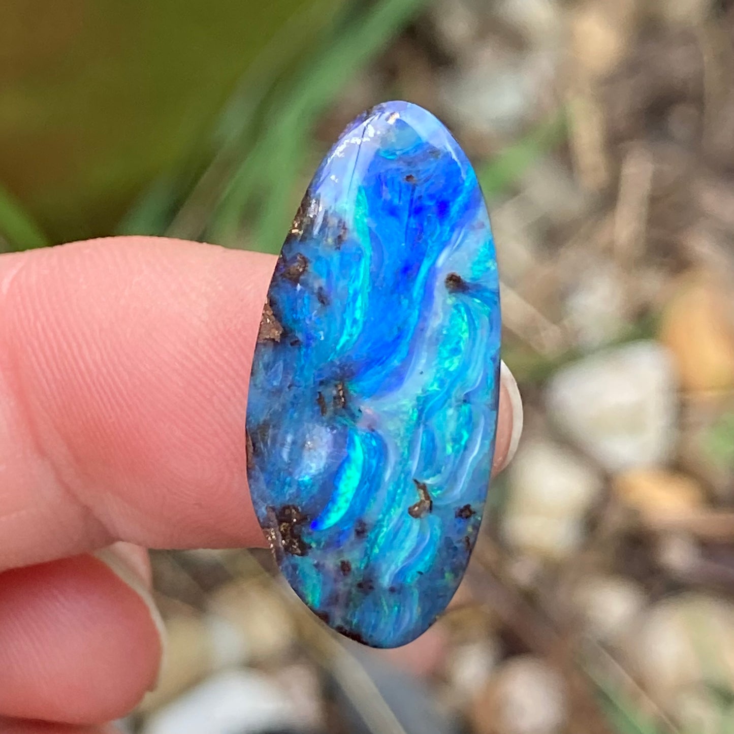 Statement Ocean Ripple Opal