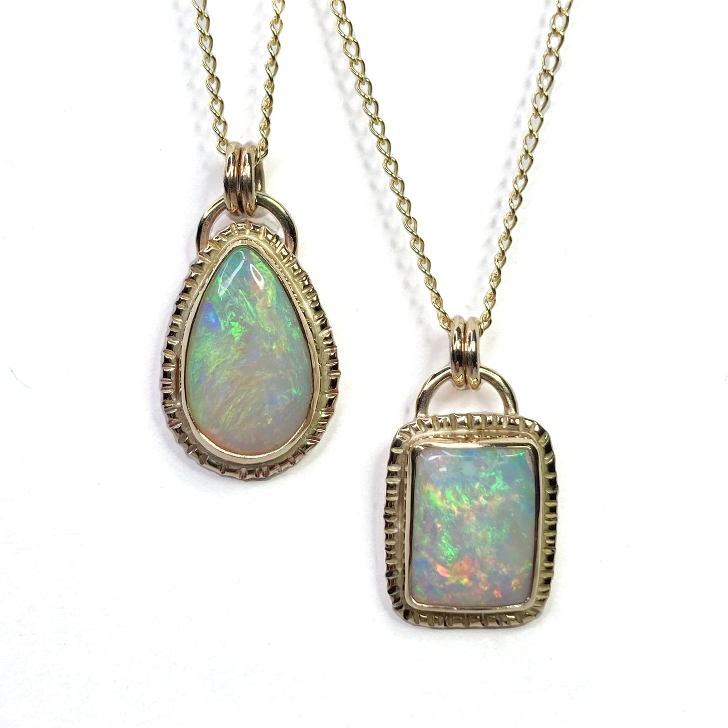 Gold Mintabie Opal Pendant